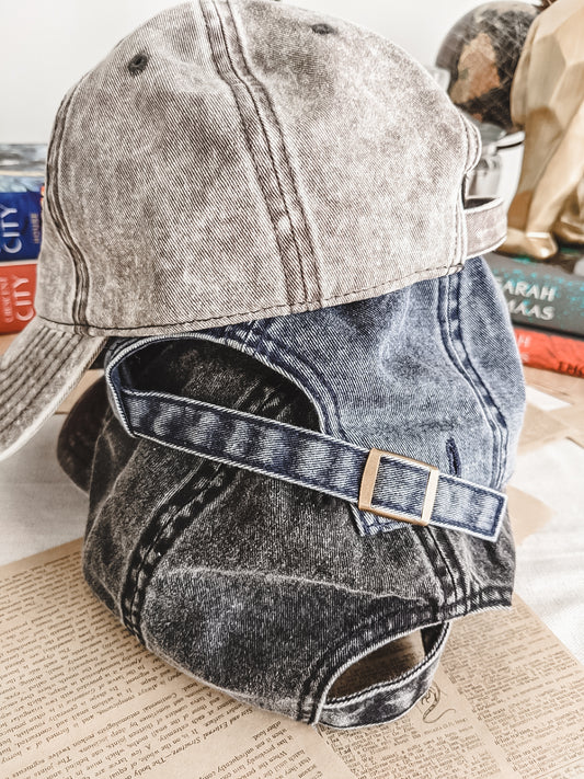 Messenger Otters Postal Service Baseball Cap | Crescent City