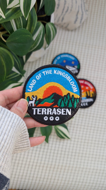 Terrasen Land of the Kingsflame Circle Patch | Throne of Glass