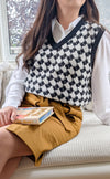 Bookish Houndstooth Knit Sweater Vest [Black]